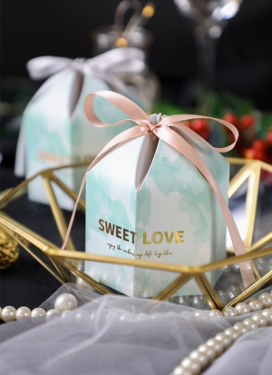 حلوى الزفاف مربع