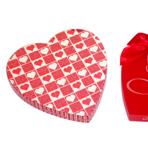 قلب الشوكولاته مربع أو مربع الشوكولاته على شكل قلب